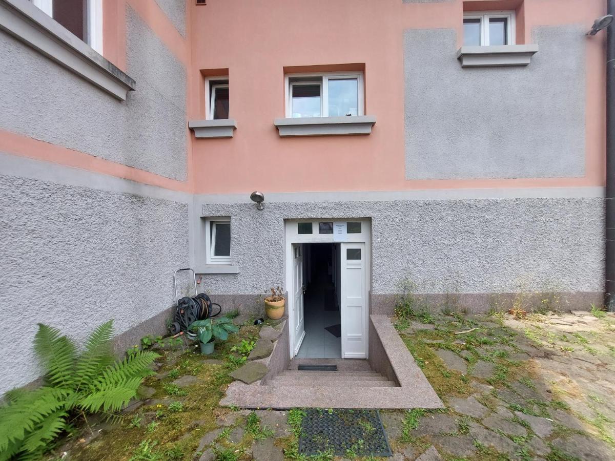 R24, Rose House Liubliana Exterior foto